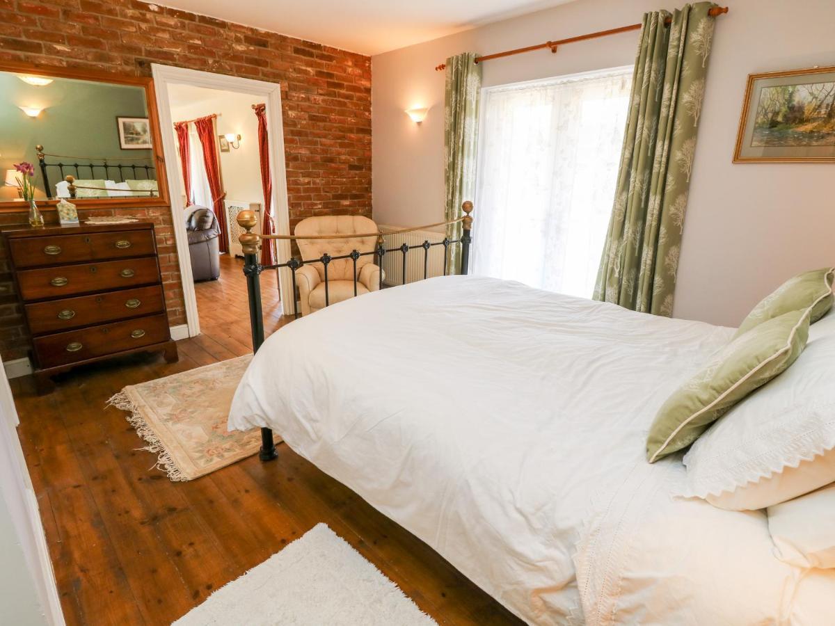 The Coach House Villa Ryde  Dış mekan fotoğraf