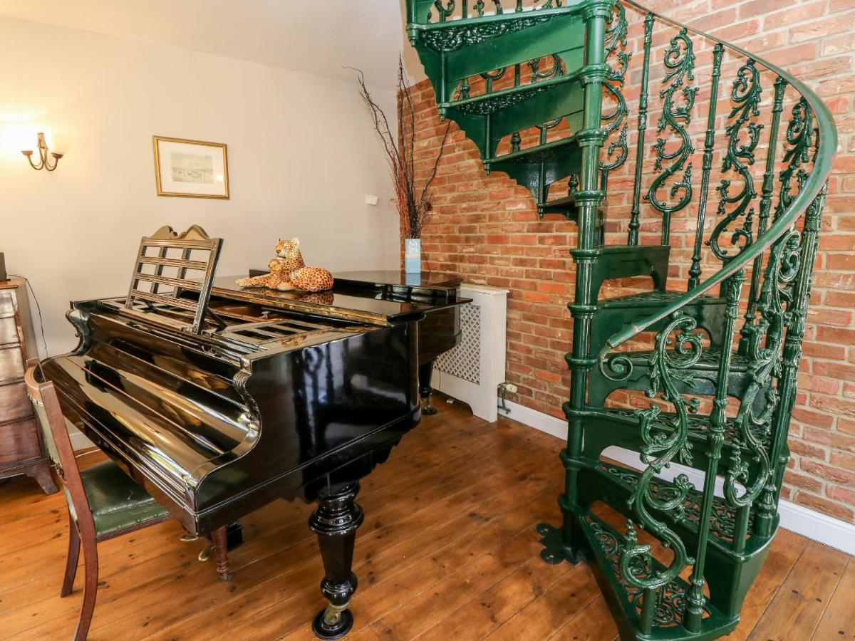 The Coach House Villa Ryde  Dış mekan fotoğraf
